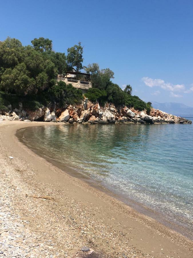 Eratous Seaside House Agii Dimitrios ke Panteleimon Exterior foto